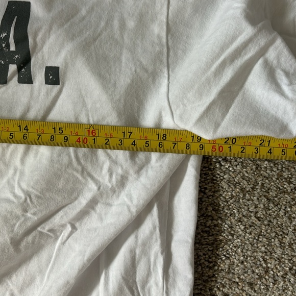 Hae Hawaii (local Hawaiian brand) Maui T-shirt; Large - Picture 6 of 6